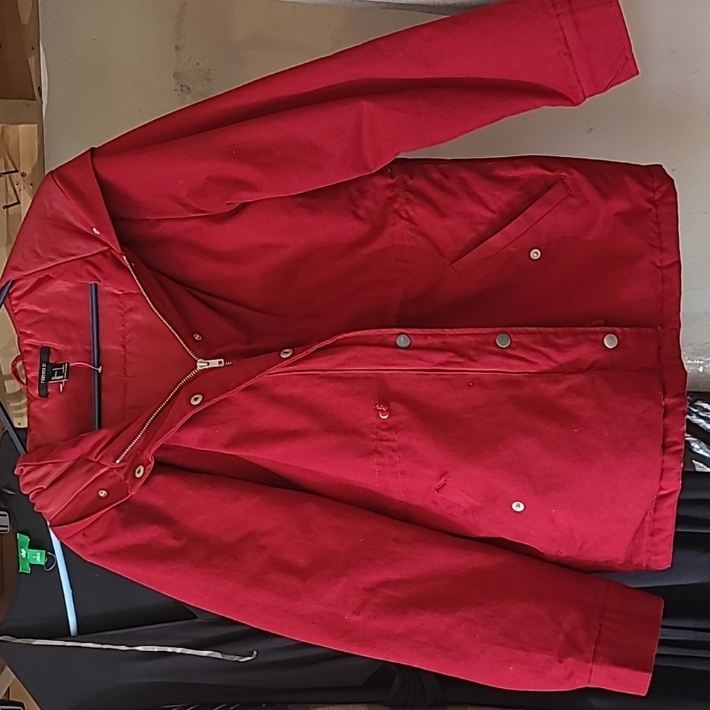 Red nice jacket with detachable hoodie